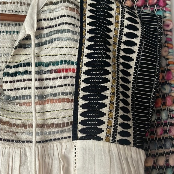 THML Black Cream Boho Blouse festival - Picture 2 of 7